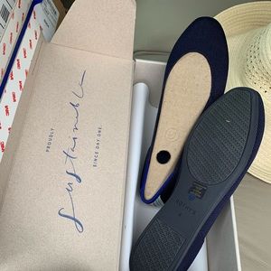 Never worn Rothy’s